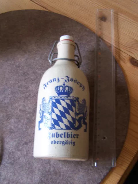 Bierflasche Steingut Franz Joseph Jubelbier obergärig leer  0,5 l 3