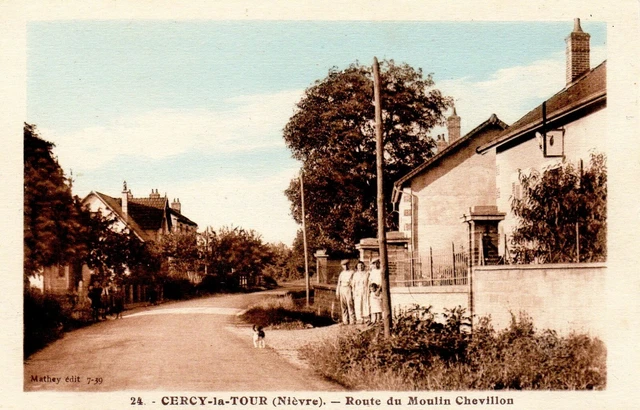 CPA de CERCY-la-TOUR (58 Nièvre), Route du moulin Chevillon, années 1930