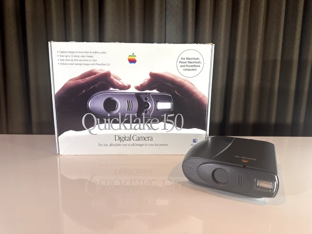 APPLE QUICKTAKE 150 Digital Camera W/ Apple Low-Power AC