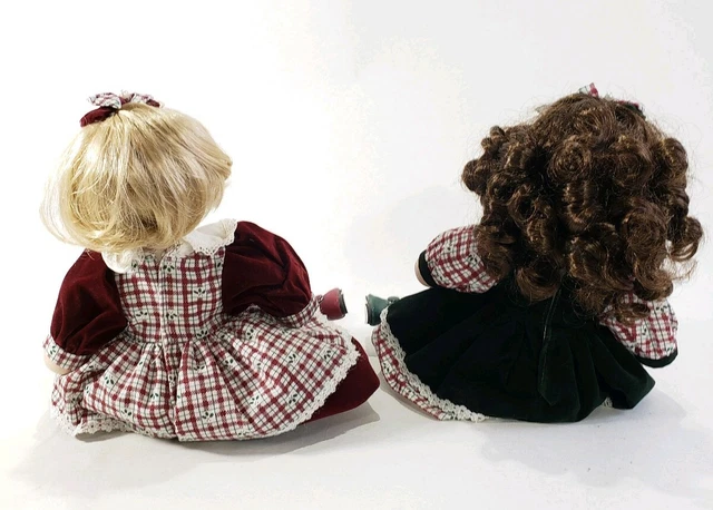 2 Heritage Signature Collection Porcelain Dolls Christmas Vtg 9" Red Green 3