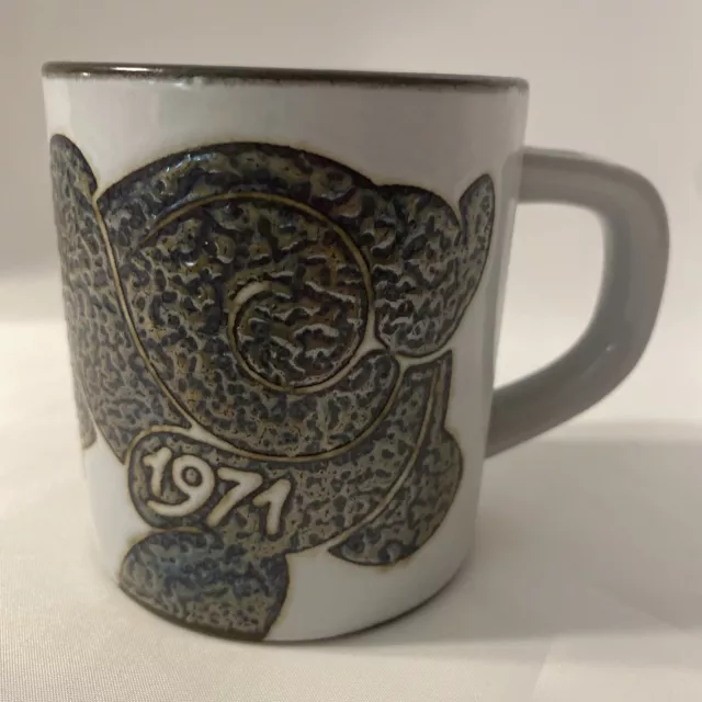 Vintage 1971 Royal Copenhagen Fajance Annual Mug Small 3"