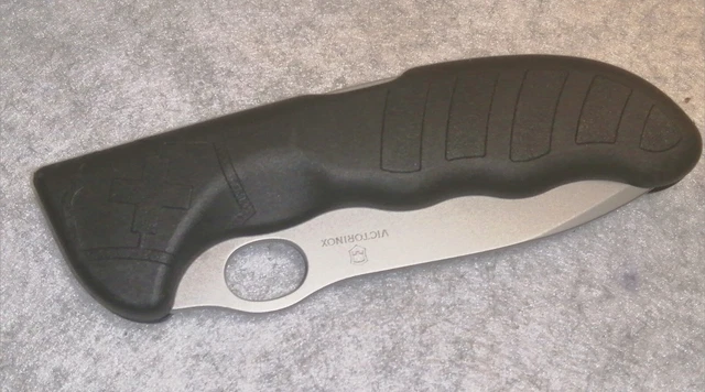Buon coltello Victorinox Hunter Pro nero, coltello da tasca, coltello pieghevole, caccia Buon coltello Victorinox Hunter Pro nero, coltello da tasca, coltello pieghevole, caccia