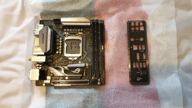 Asus ROG STRIX Z270-I Mini Itx Motherboard SPARES/REPAIRS