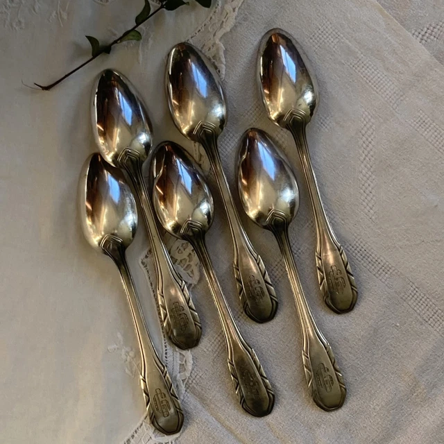 Lot De 3 Cuillères Anciennes En Métal Argenté – Poinçon Français 84G – Design 1940-1960