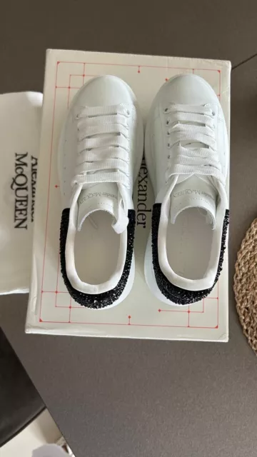 Alexander mcqueen scarpe con strappo sale