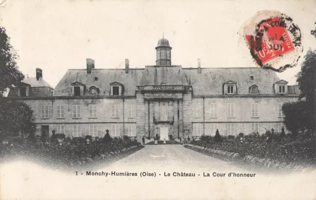 60 - MONCHY HUMIERES : Le Chateau - La Cour d'Honneur 43288