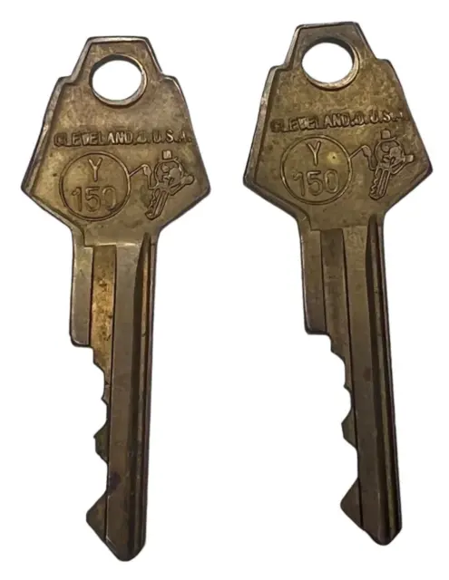 Vintage Antique Keys COLE National USA ++