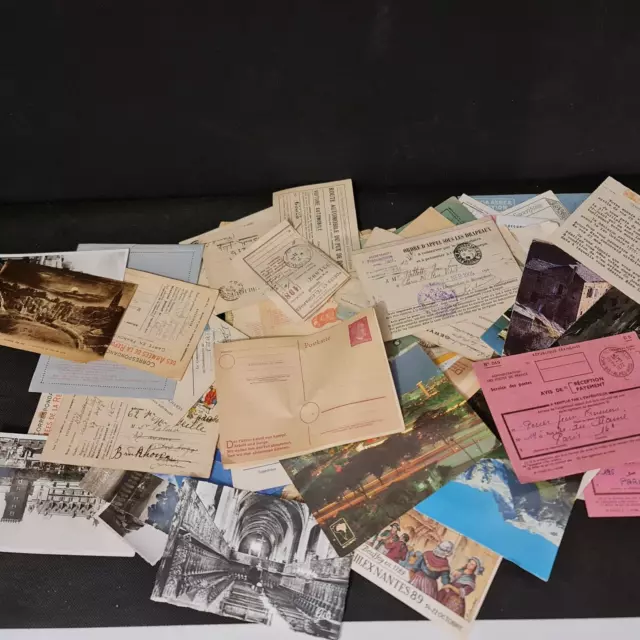 Lot de documents divers et cartes postales - XXe