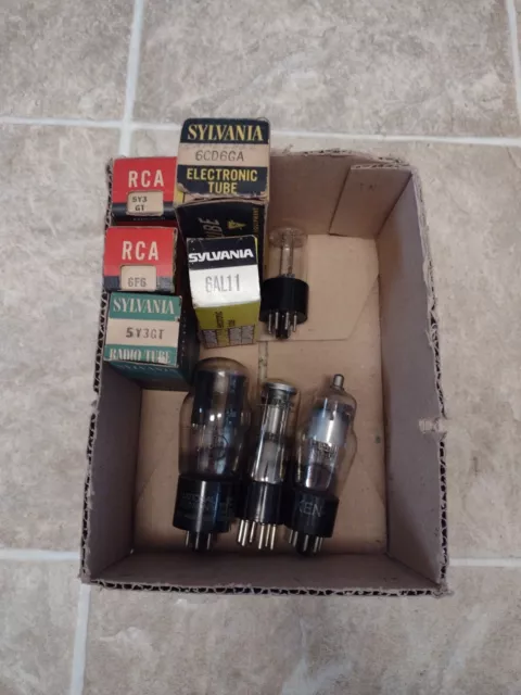 Mixed Lot Vacuum Tubes Sylvania RCA Firestone Air Chief Ken Rad CBS 5Y3GT NOS +