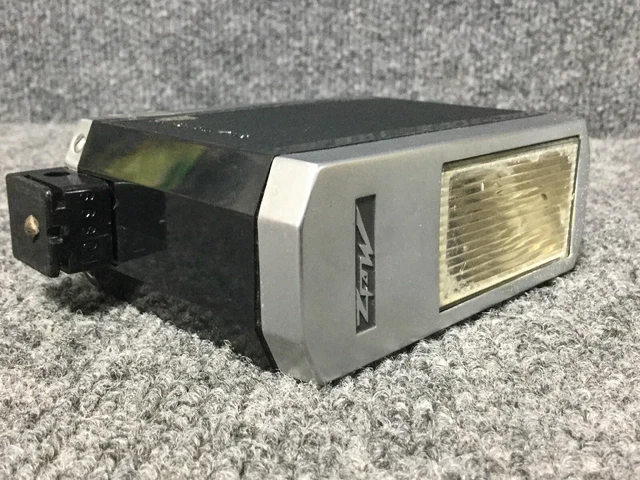 Vintage Metz Mecablitz 118 Flash, No Charger, Untested, Loose Top Used