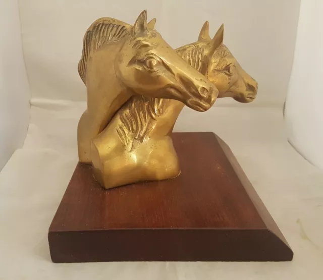 Beautiful Vintage Heavy Solid Brass Two Horse Head Ornament on Wooden plinth