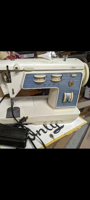 Máquina de coser Singer Stylist con pedal de pie PARA REPUESTOS