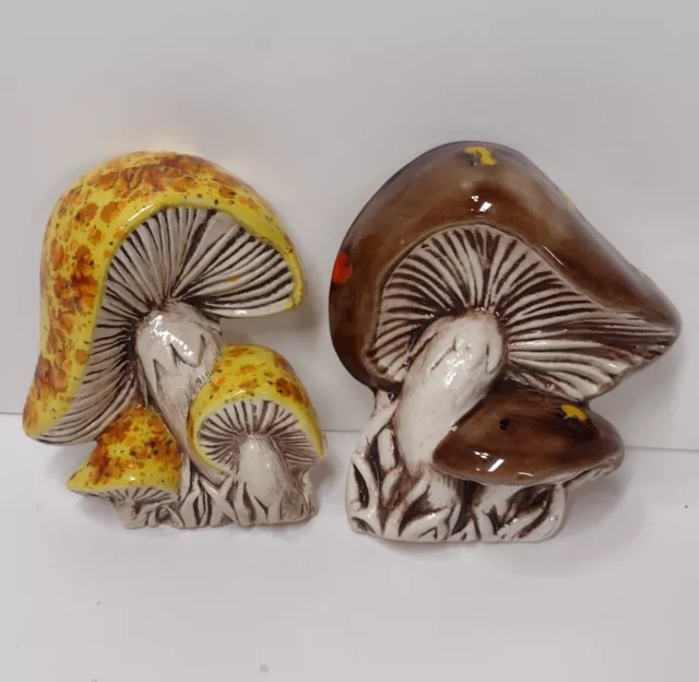 2 Vintage 1975 Ceramic Mushroom Wall Plaques Duncan Mold Set