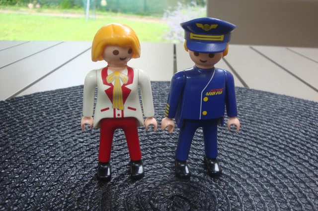 Avion Playmobil Pacific Airlines Avec Personnages – Occasion