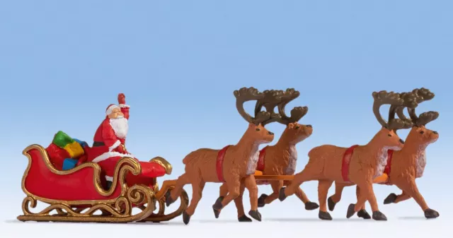 Santa Claus with Reindeer Hauled HO Gauge figures Noch 15924