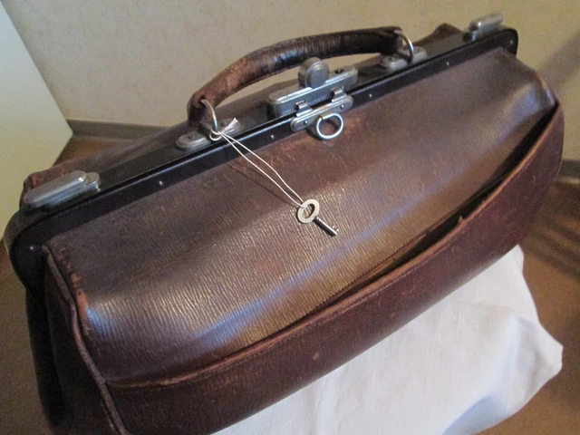 Alte schöne Leder Arzttasche