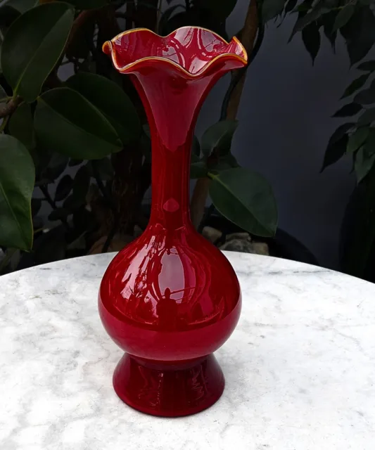 Vintage 27CM TALL 60s 70s RUBY RED MURANO STYLE FLUTTED TOP Glass Vase -GT13