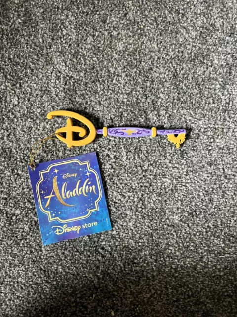 Disney Store Aladdin Opening Ceremony Collectors Key Brand New With Tags Rare