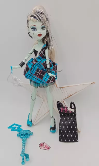 Monster High Doll Frankie Stein Sweet 1600 Poupée Anniversaire Mattel 2011