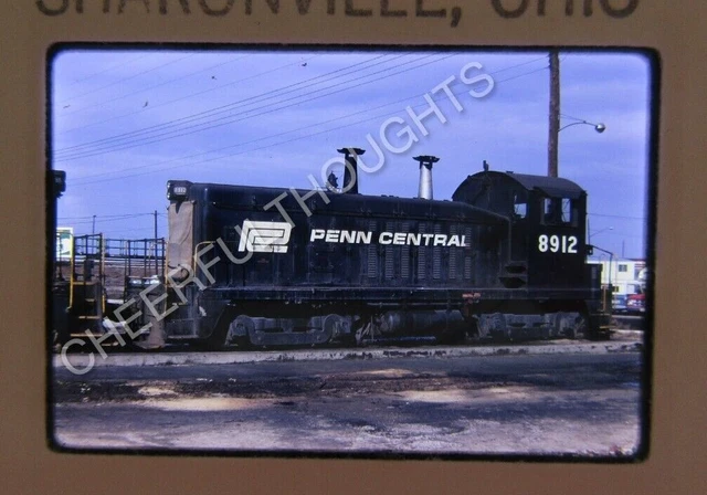Original '71 Kodachrome Slide PC Penn Central 8912 SW7 Sharonville, OH     34Y47