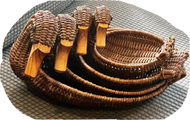 Vintage Set of 4 Nesting Wicker Duck Baskets w/ Wood Beaks Excel. Used Condition