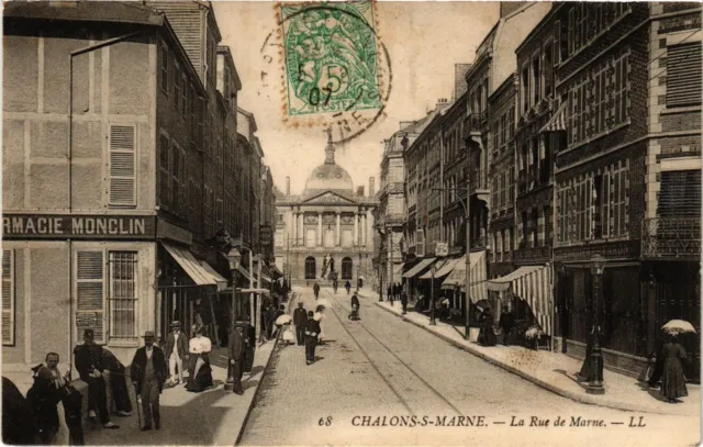 CPA CHALONS-sur-MARNE - La Rue de Marne (742306)