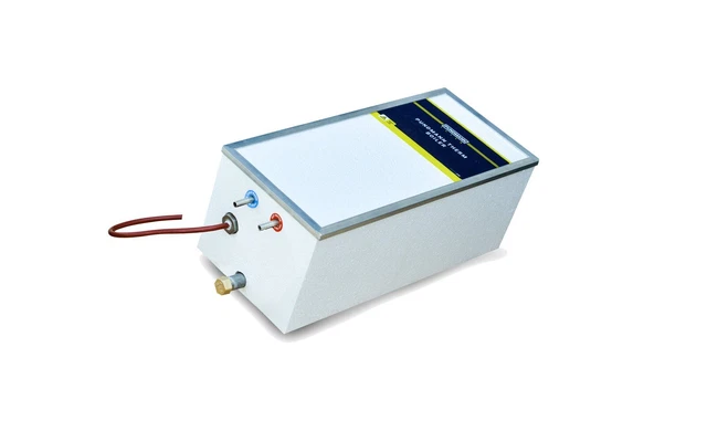 Pundmann Therm Boiler 9 l 230V / 500W für Einbau in Wohnmobile/Wohnwägen/Camper Pundmann Therm Boiler 9 l 230V / 500W für Einbau in Wohnmobile/Wohnwägen/Camper