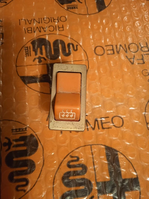 Aexit 5 X DC 24V Red Light Squared Cap Latching 1NO 1NC Pulsante Interruttore A Pulsante ID: 588780 - Foto 8