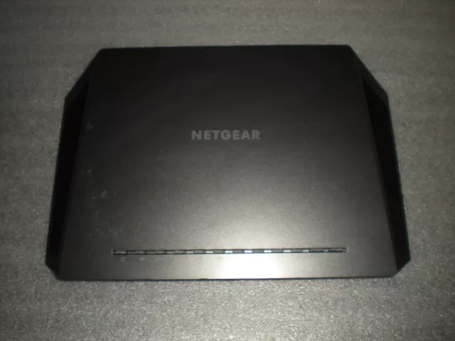 NETGEAR Nighthawk AC1900 Smart WiFi Router ‎R7000 ONLY NO ADAPTER OR ANTENNAS