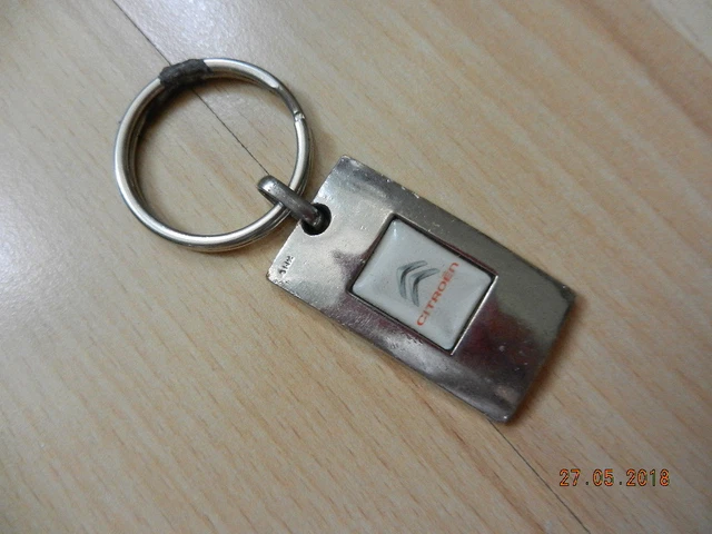 Porte-clés Voiture Pour Citroën C2 C3 C4 C5 C6 C3-XR C4X C5X DS - Design Simple, Robuste, Anti-rayures - 2