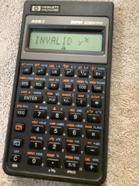 HEWLETT PACKARD HP 32S II RPN Scientific Calculator with Case