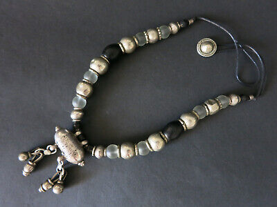 Ancien collier argent ethnique Yémen perles de verre / Vintage silver necklace