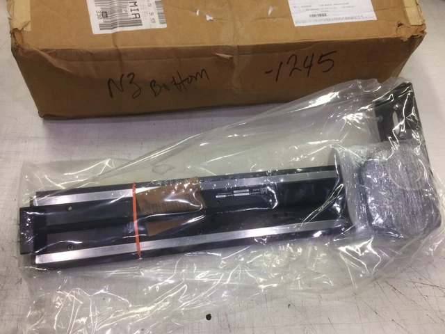 Macron Dynamics Linear  Z Axis Actuator W Quad Bearings And Carriage 10763D01