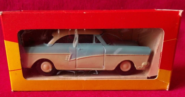 Ford Taunus 17 M – Modèle Réduit Gama Premier – Bon état De Collection