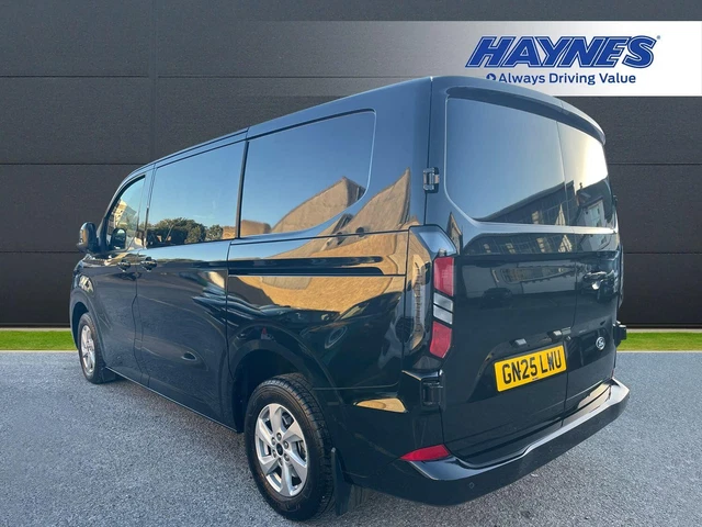 2025 FORD TRANSIT Custom 2.5 320 Duratec 11.8kWh Limited Multicab Auto ...