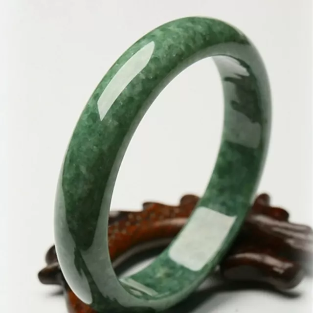 Glossy Hand Carved Bracelet Beautiful Bangle Chinese Green Jade 54mm-64mm