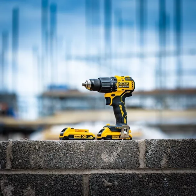 DEWALT DCD776D2T GB 18V 2 X 2.0Ah Li Ion Xr Brushless Cordless Combi Drill 159.99 PicClick UK
