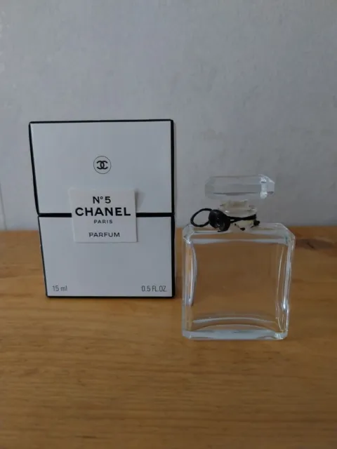 Bouteille flacon  VIDE parfum Chanel  - N°5 -  15 ml