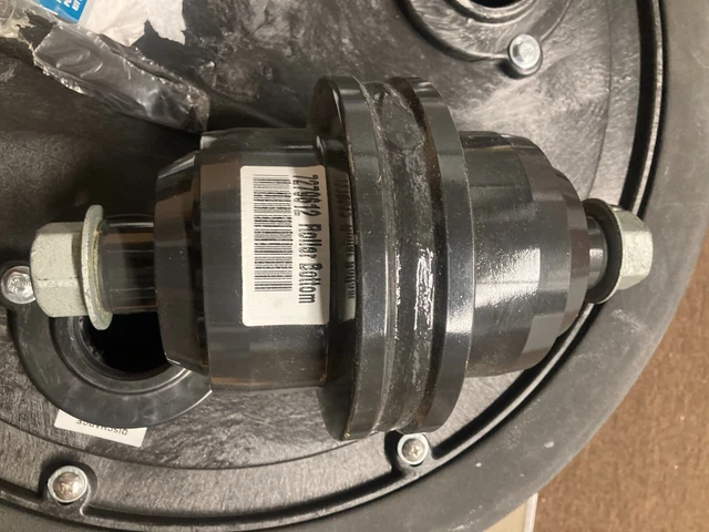Bobcat Track roller 7279612 for Excavators: 337, 341, 435, E45, E50, E55
