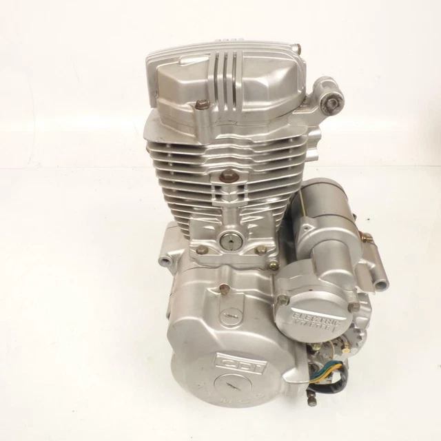 Bloc moteur origine pour moto Kymco 125 Sector 1999-1999 RD25AB / RFBRD25AB