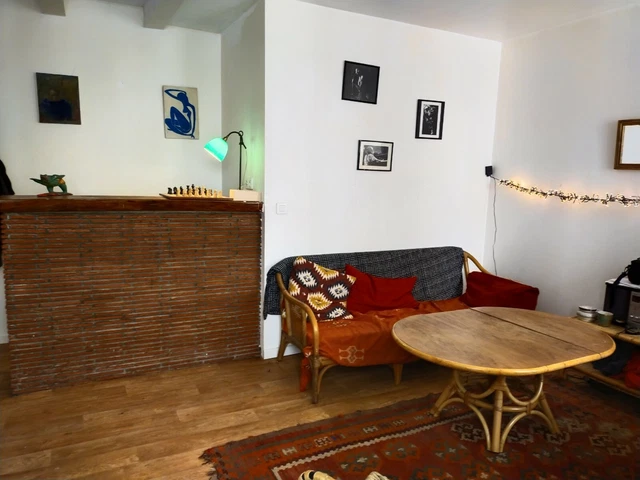 Appartement RDC 56m2 + cour fleurie 14m2 5