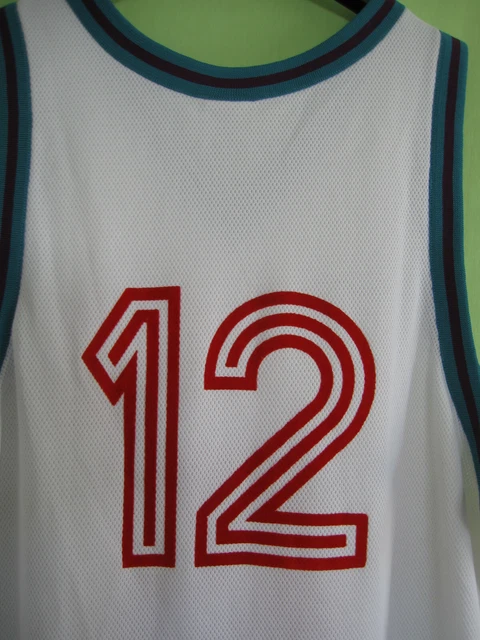 Maillot De Basket Vintage ROANNE - Ancien Et Porté Taille XXL (collection)