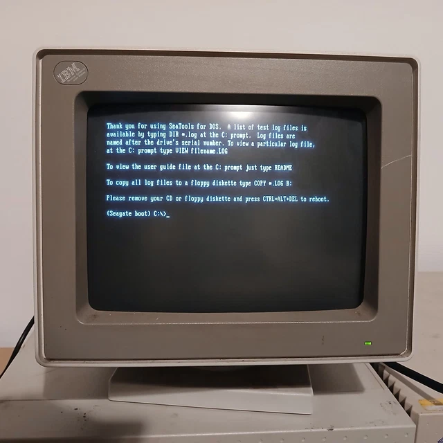 IBM PERSONAL SYSTEM PS/2 8513 12