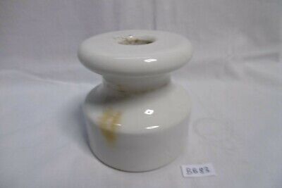 1 Isolateur ancien en porcelaine blanche diamètre 70 mm made in France (BB83)