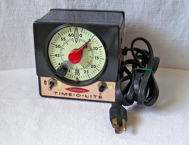 Temporizador industrial de cuarto oscuro modelo profesional P-72 de colección Esterline Corp TIME-O-LITE
