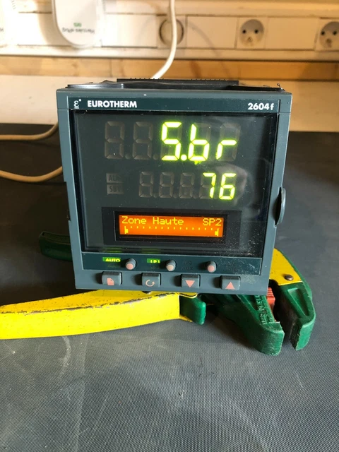 Régulateur de température EUROTHERM 2604f Profibus