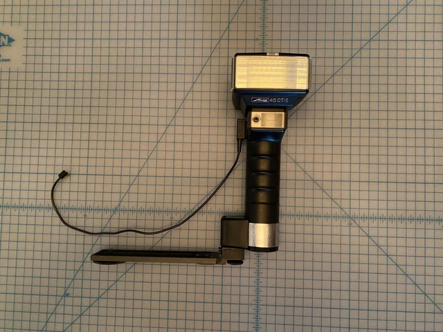Metz 45 CT-5 MECABLITZ Handle-Mount Flash w/Bracket, Sync Cord, Manual [A34001]