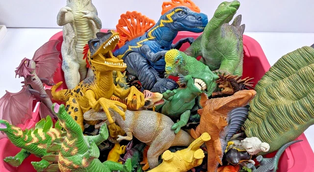 Large 7.7kg Mixed Bundle of Interactive Play Dinosaurs Toy Figures H11 B462