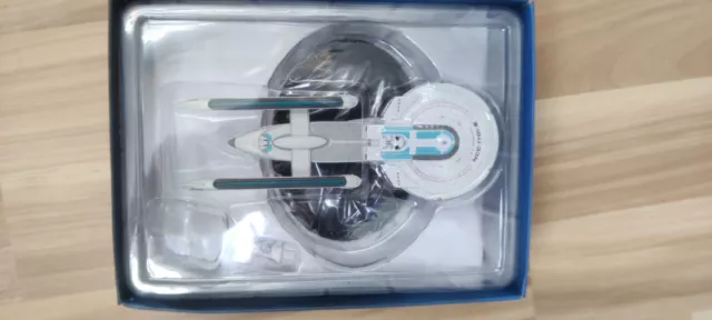 Star Trek Eaglemoss Enterprise NCC-1701-B Modell ohne Heft