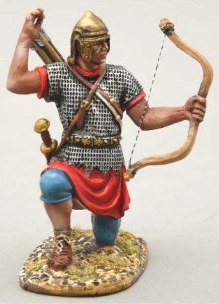 ROM246 - Dernier Romain Archer à Genoux Tir - Rome - First Legion